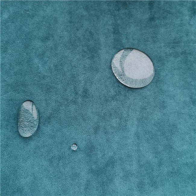 Tessili tal-Velour li ma jgħaddix ilma minnu